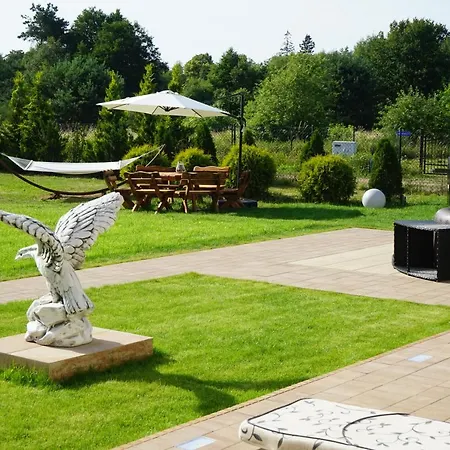 Panorama Lasu Komfortowe Z Jacuzzi Leba-nowecin Ferienhaus