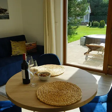 بيت للعطل Panorama Lasu Komfortowe Z Jacuzzi Leba-nowecin *