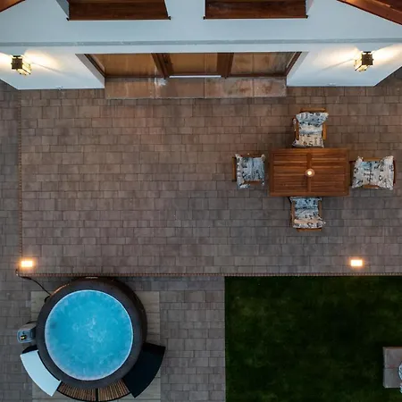 Panorama Lasu Komfortowe Z Jacuzzi Leba-nowecin بيت للعطل