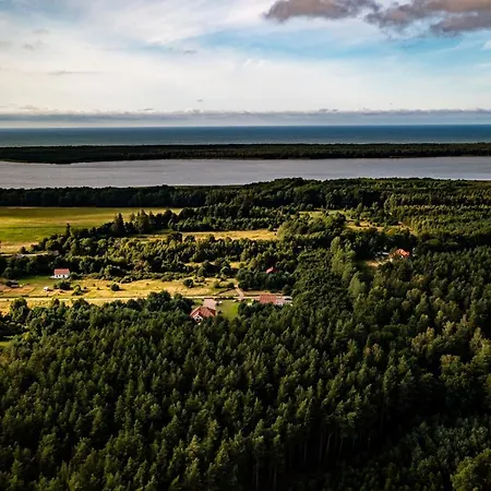 Nyaraló Panorama Lasu Komfortowe Z Jacuzzi Leba-nowecin *