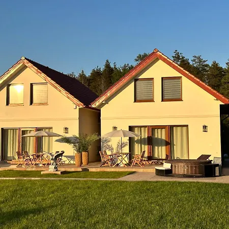Panorama Lasu Komfortowe Z Jacuzzi Leba-nowecin