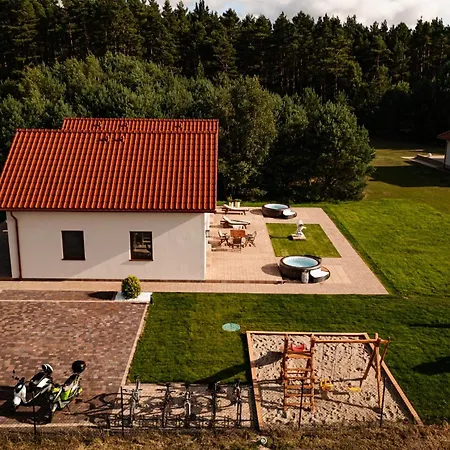 Panorama Lasu Komfortowe Z Jacuzzi Leba-nowecin