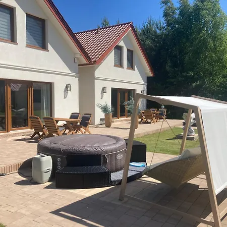 Panorama Lasu Komfortowe Z Jacuzzi Leba-nowecin Tatil Evi Nowecin