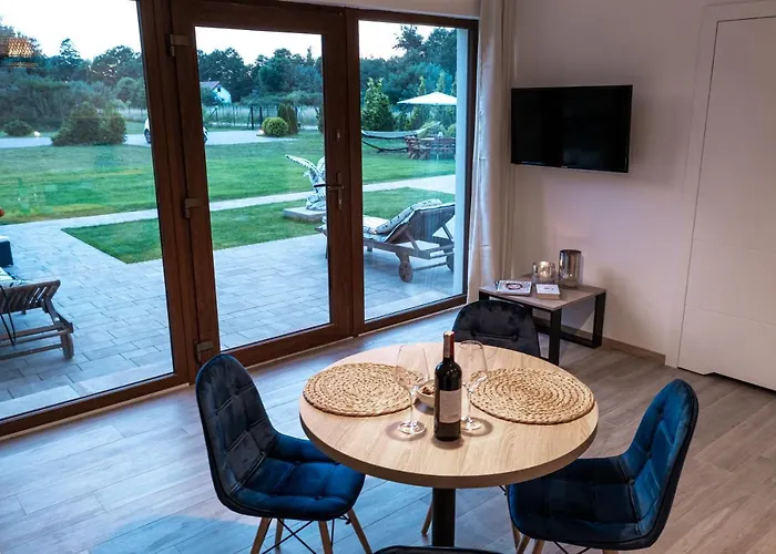 Panorama Lasu Komfortowe Z Jacuzzi Leba-nowecin Semesterbostad Nowecin