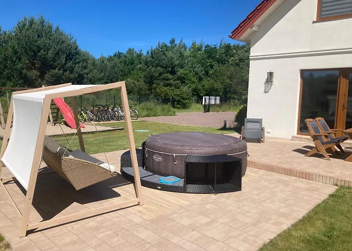 Semesterbostad Panorama Lasu Komfortowe Z Jacuzzi Leba-nowecin Nowecin